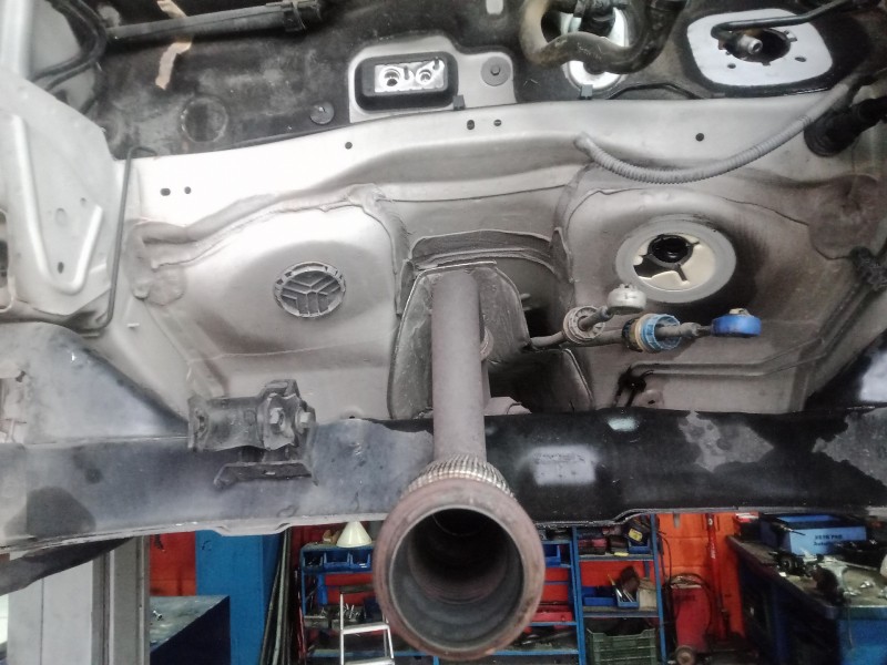 Recambio de tubo escape trasero para citroën c4 lim. 1.6 hdi fap referencia OEM IAM   