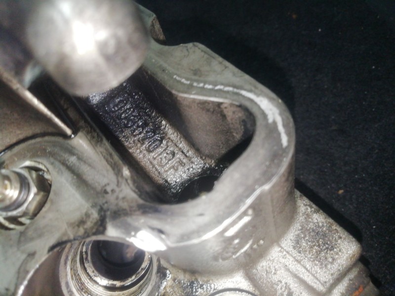 Recambio de culata para jeep grand cherokee i (zj, zg) 2.5 td 4x4 (z) referencia OEM IAM 90352013F  