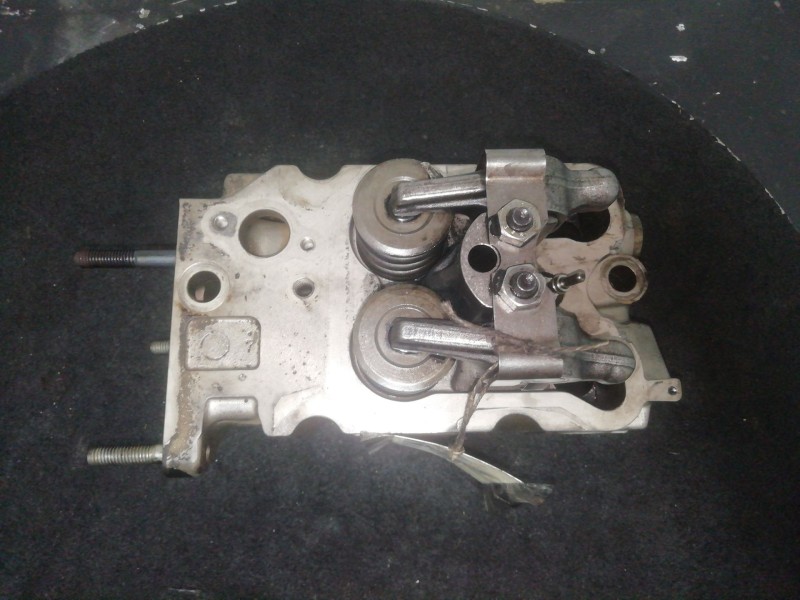 Recambio de culata para jeep grand cherokee i (zj, zg) 2.5 td 4x4 (z) referencia OEM IAM 90352029F  