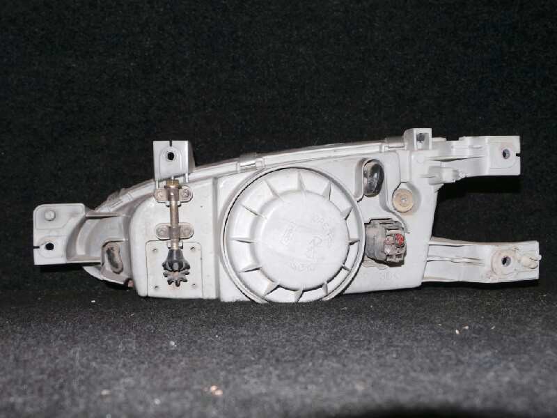 Recambio de faro derecho para hyundai accent (x3) 1.3 cat referencia OEM IAM  95-00 4/5.PUERTAS