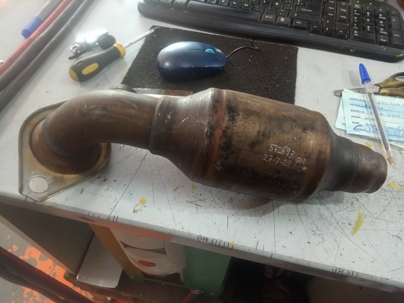 Recambio de catalizador para toyota yaris 1.3 16v cat referencia OEM IAM CE8 PARA SOLDAR 