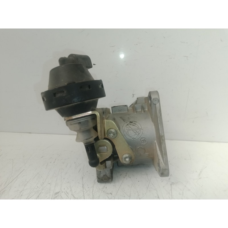 Recambio de caja mariposa para fiat stilo (192) 1.9 jtd cat referencia OEM IAM 46817373-B3070  