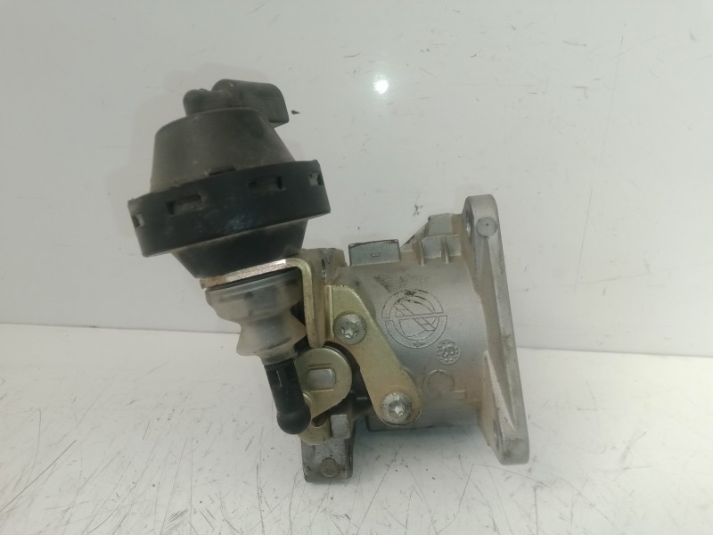 Recambio de caja mariposa para fiat stilo (192) 1.9 jtd cat referencia OEM IAM 46817373-B3070  