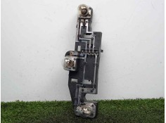Recambio de portalamparas para dacia logan 1.4 cat referencia OEM IAM SIN REFERENCIA IZQUIERDO 