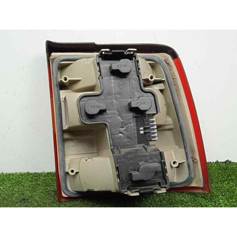 Recambio de piloto trasero izquierdo para opel vectra a 2.0 referencia OEM IAM SINREFERENCIA VECTRA.A 2.SERIE - CON.MOLDURA