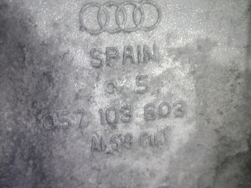 Recambio de carter para audi a8 d3 (4e2, 4e8) 4.0 tdi quattro referencia OEM IAM 059103603 - 057103602E  