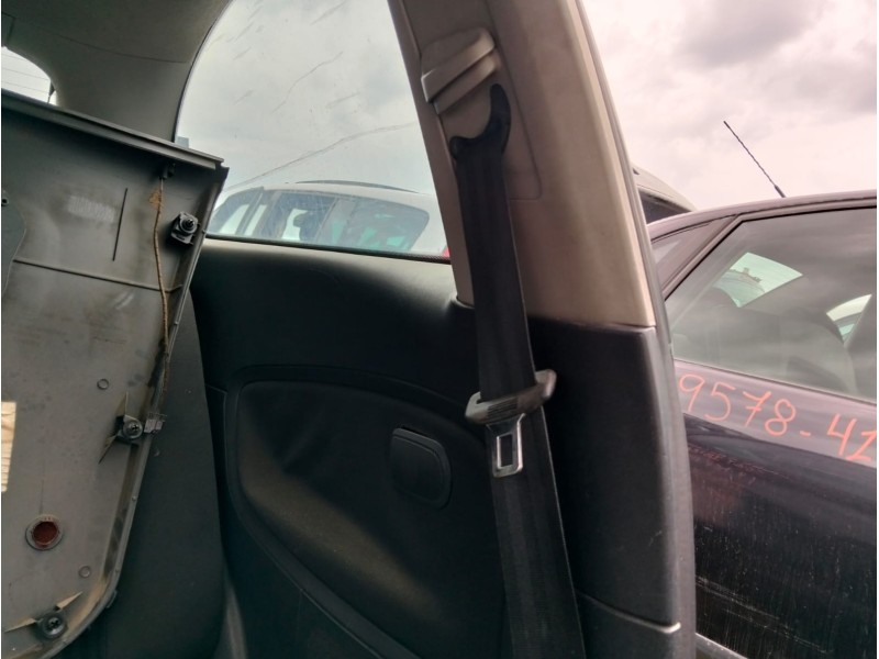 Recambio de cinturon seguridad delantero izquierdo para seat ibiza iii (6l1) 1.4 16v referencia OEM IAM   