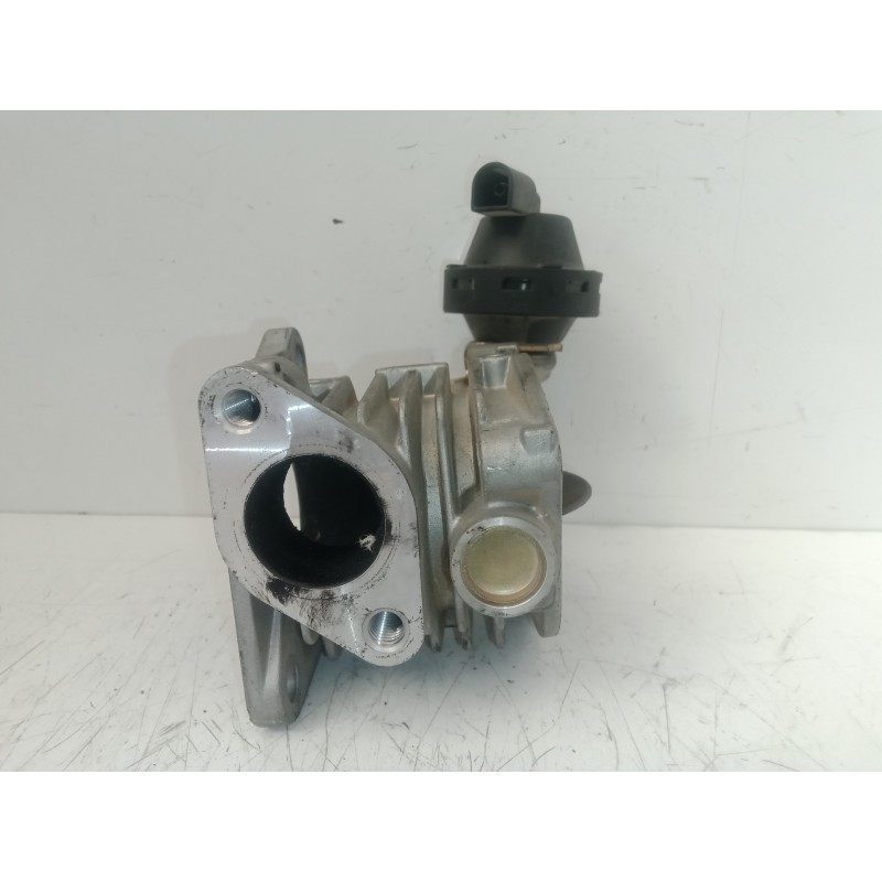 Recambio de caja mariposa para fiat stilo (192) 1.9 jtd cat referencia OEM IAM 46817373-B3070  