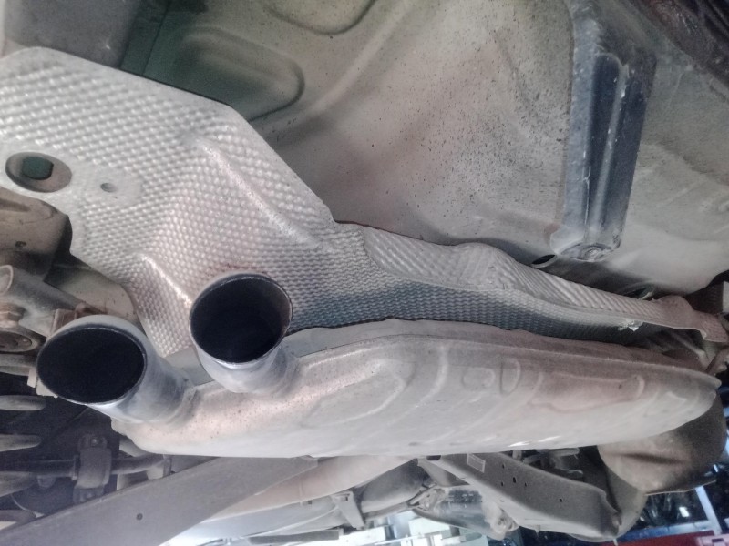 Recambio de tubo escape trasero para volkswagen eos (1f7) 1.4 16v tsi referencia OEM IAM   
