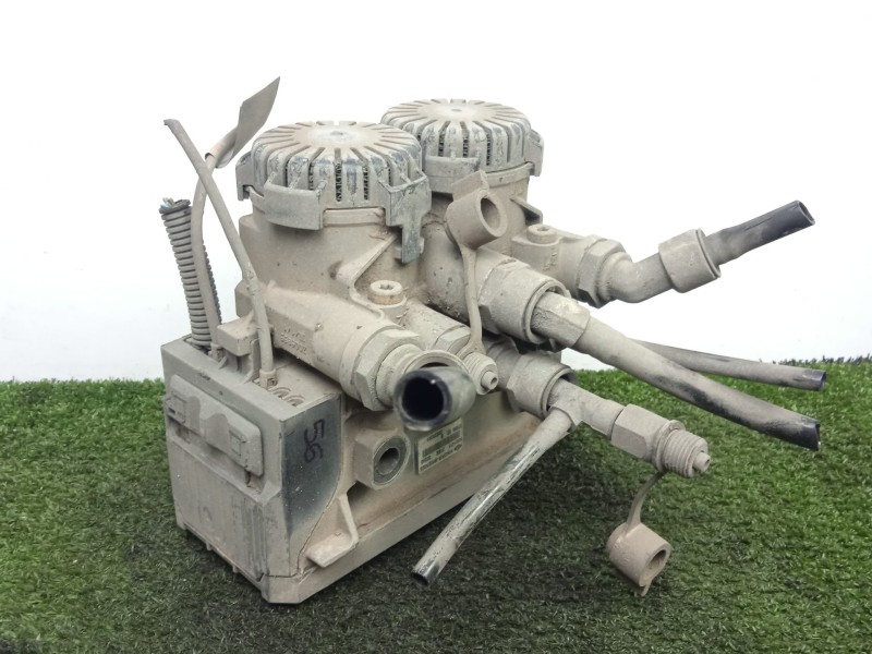 Recambio de valvula aire adicional para volvo fl ii 240 referencia OEM IAM 20828241  