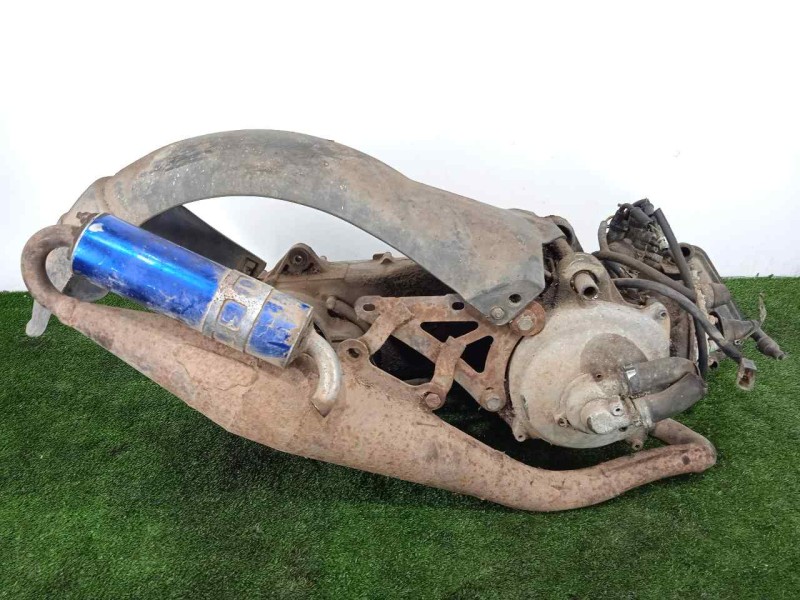 Recambio de despiece motor para aprilia gulliver referencia OEM IAM SIN REFERENCIA MINARELLI 