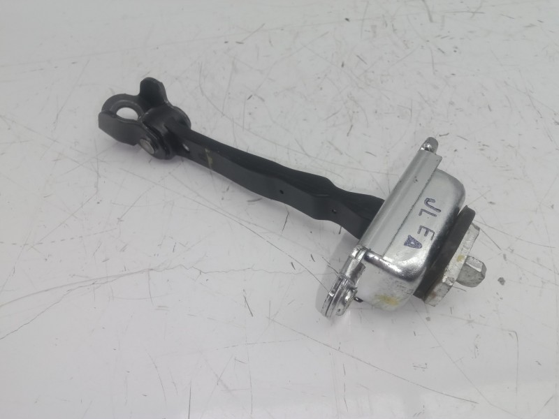 Recambio de retenedor puerta para nissan micra (k13) 1.2 cat referencia OEM IAM  DELANTERO DERECHO 