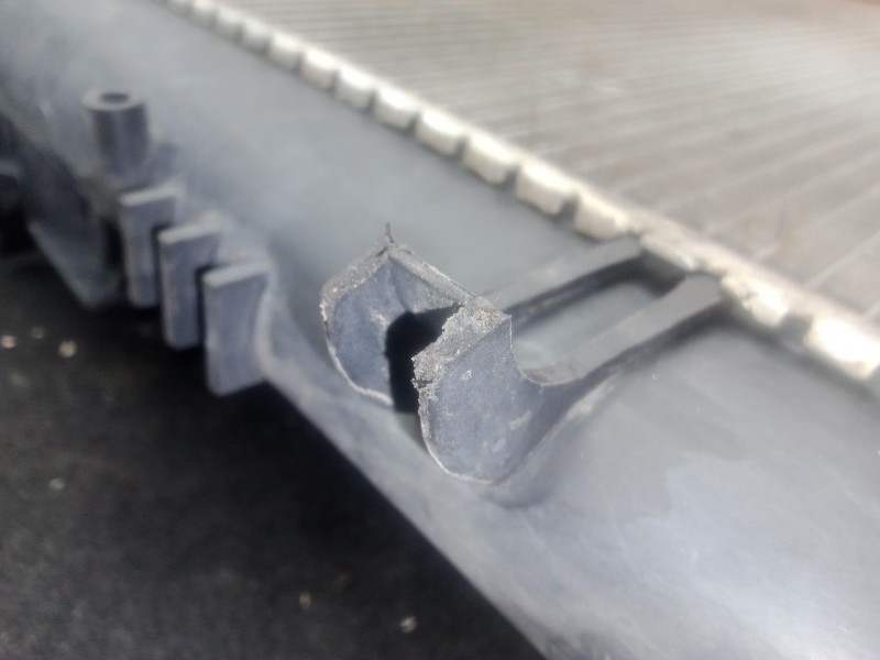 Recambio de radiador agua para dacia duster (hs_) 1.5 dci (hsmc) referencia OEM IAM 637624 - 780542 NISSEN 