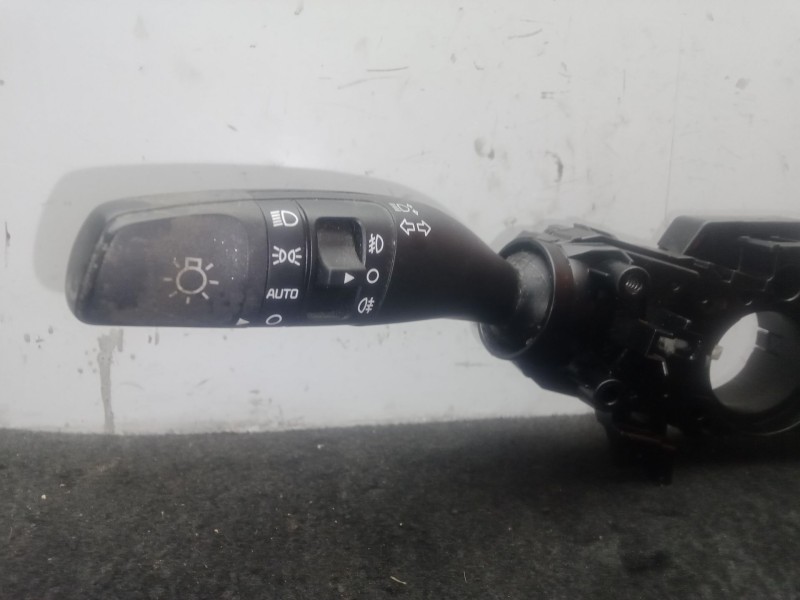 Recambio de mando luces para kia rio iv (yb, sc, fb) 1.4 crdi 77 referencia OEM IAM 93403H8960  