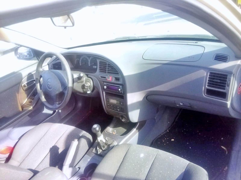 hyundai elantra iii sedán (xd) del año 2003