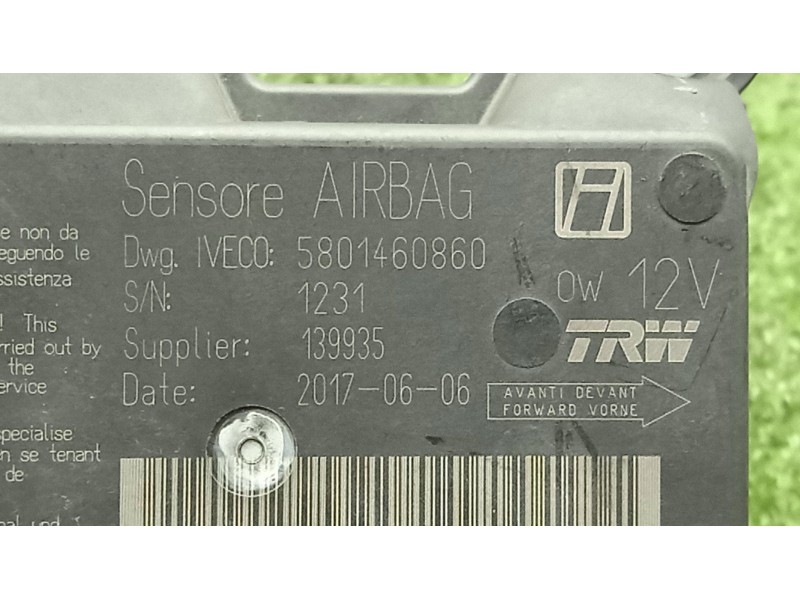 Recambio de centralita airbag para iveco daily vi furgoneta 33s12, 35s12, 35c12 referencia OEM IAM 5801460860  TRW
