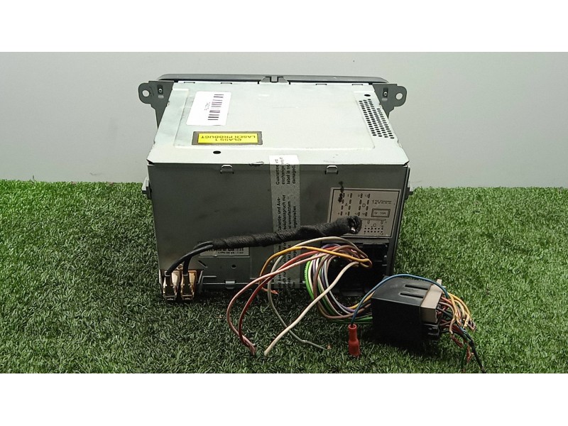 Recambio de sistema audio / radio cd para volkswagen jetta (1k2) 2.0 tdi referencia OEM IAM 1K0035186T  