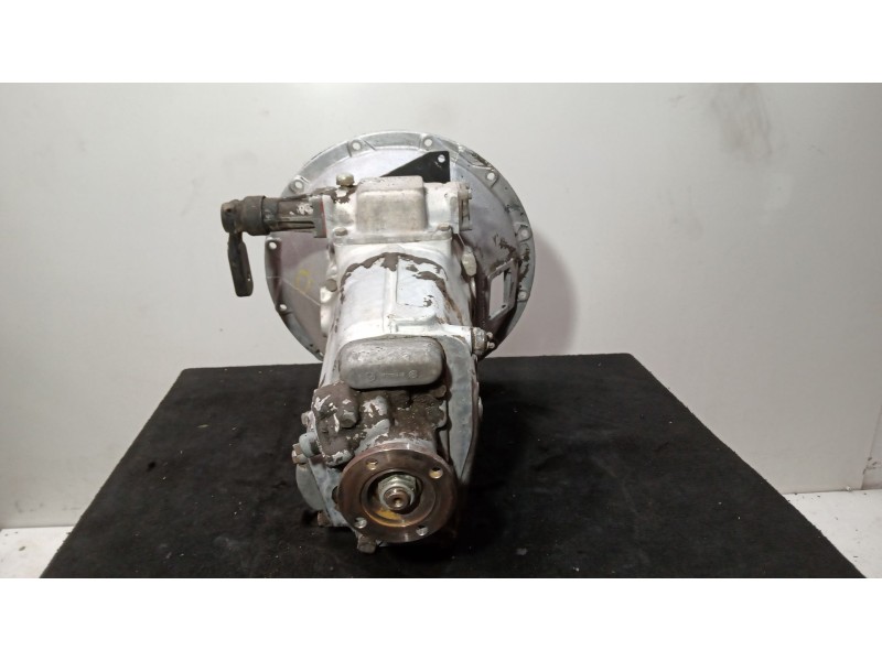 Recambio de caja cambios para nissan l-35 2.8 referencia OEM IAM M525A 5 VELOCIDADES 