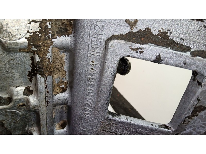 Recambio de caja cambios para nissan l-35 2.8 referencia OEM IAM M525A 5 VELOCIDADES 