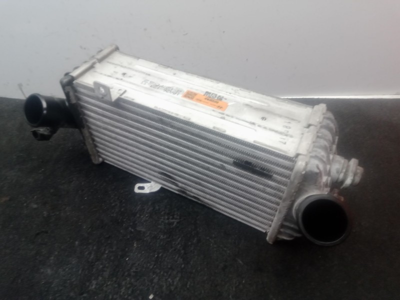 Recambio de intercooler para kia rio iv (yb, sc, fb) 1.4 crdi 77 referencia OEM IAM 282702A320 DOOWON 