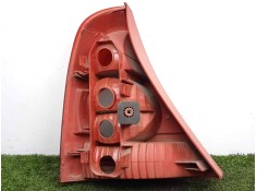 Recambio de piloto trasero derecho para renault clio ii fase ii (b/cb0) 1.5 dci diesel referencia OEM IAM SINREFERENCIA 01-05 -  2