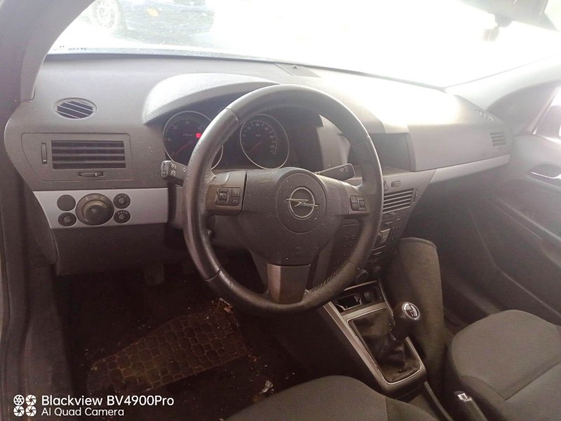 opel astra h station wagon (a04) del año 2025