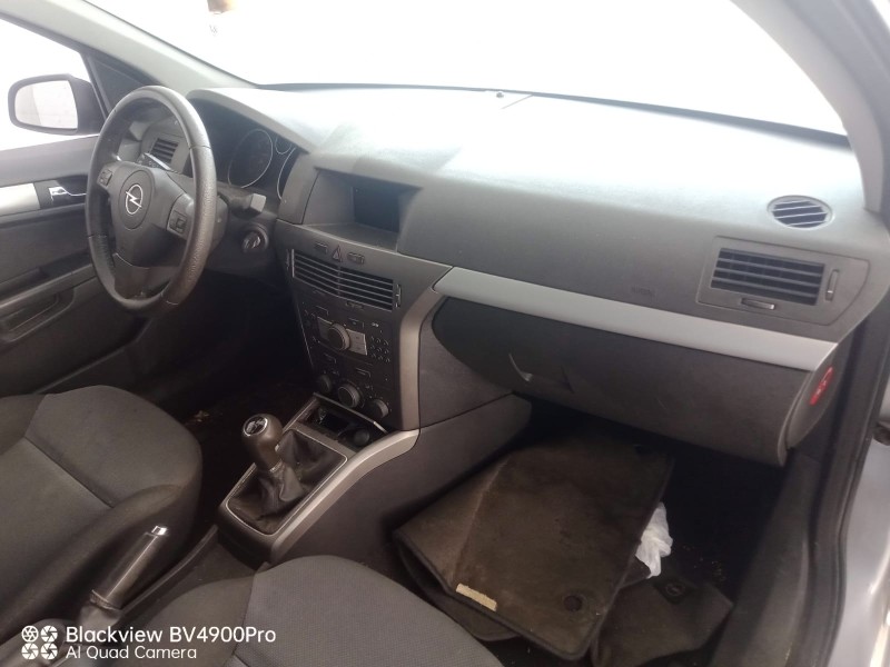 opel astra h station wagon (a04) del año 2025