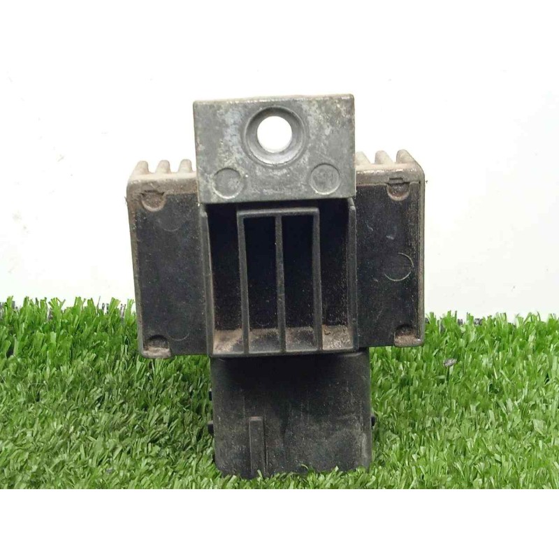Recambio de caja precalentamiento para renault trafic caja cerrada (ab 4.01) 2.0 dci diesel fap cat referencia OEM IAM 820085924