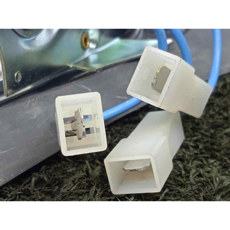 Recambio de piloto trasero izquierdo para seat 600 600 d referencia OEM IAM   