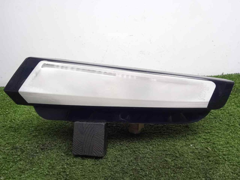 Recambio de piloto delantero izquierdo para iveco daily furgón 2.3 diesel cat referencia OEM IAM 5801874640  