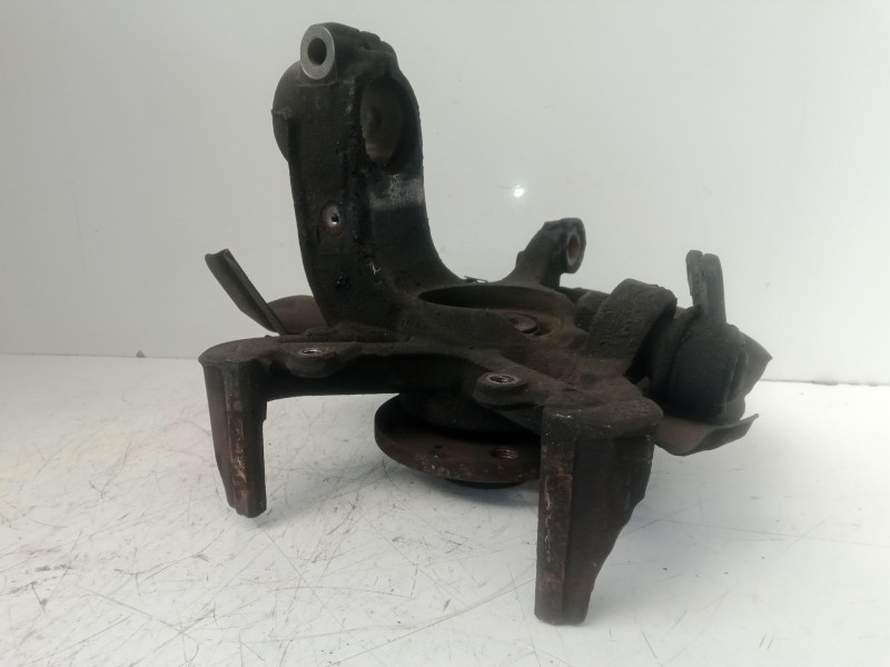 Recambio de mangueta delantera derecha para skoda fabia (5j2 ) 1.2 referencia OEM IAM   