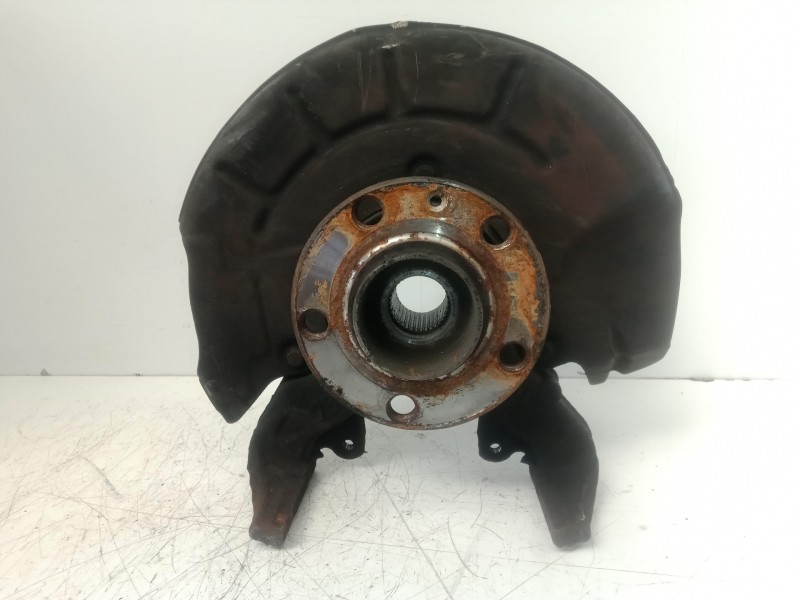 Recambio de mangueta delantera derecha para skoda fabia (5j2 ) 1.2 referencia OEM IAM   