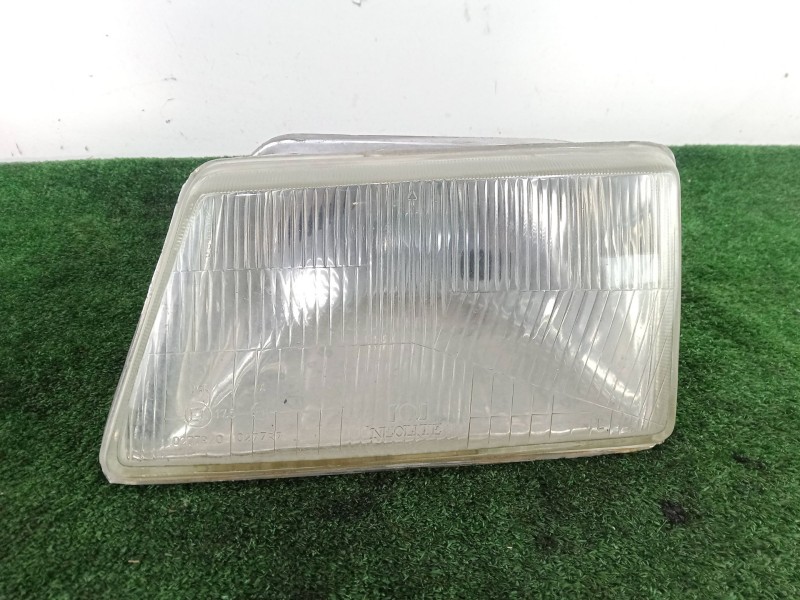 Recambio de faro derecho para peugeot 205 ii (20a/c) 1.4 referencia OEM IAM SIN REFERENCIA HALOGENO NEOLITE