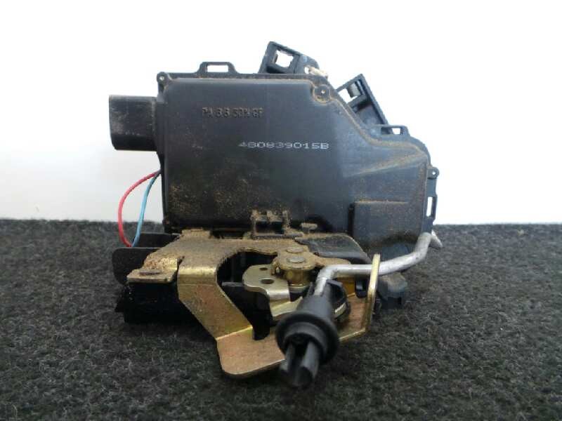 Recambio de cerradura puerta trasera izquierda para audi a6 berlina (4b2) 2.4 (121kw) referencia OEM IAM 4B0839015B  