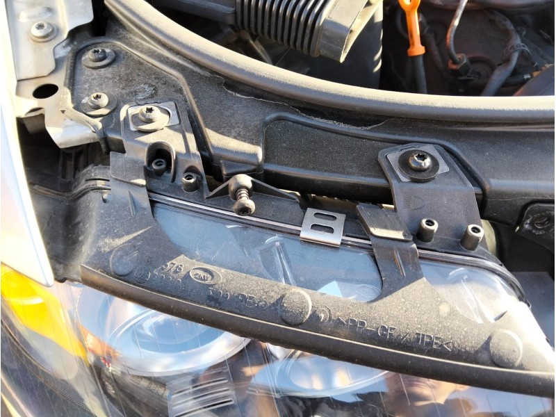 Recambio de faro derecho para audi a4 b6 descapotable (8h7) 2.5 tdi referencia OEM IAM   