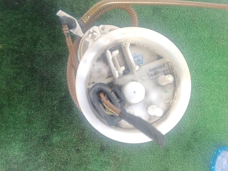 Recambio de aforador para audi a4 b7 (8ec) 2.0 referencia OEM IAM SIN REFERENCIA  4.PINES - CON.BOMBA