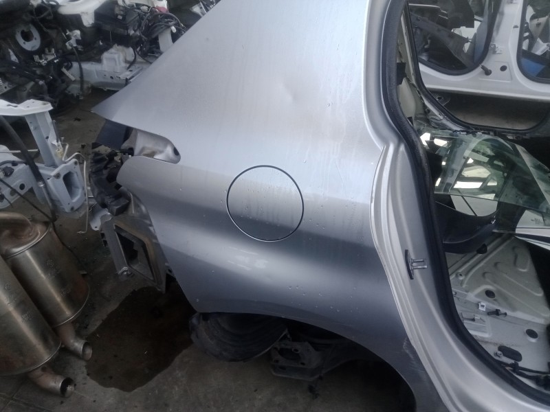 Recambio de aletin trasero derecho para peugeot 308 1.6 16v e-hdi fap referencia OEM IAM   