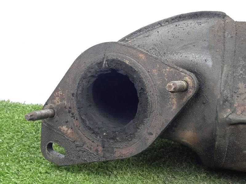 Recambio de catalizador para renault clio ii (bb_, cb_) 1.5 dci (b/cb07) referencia OEM IAM 8200212860  