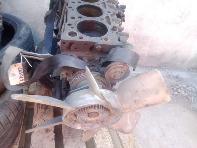 Recambio de despiece motor para isuzu n-serie referencia OEM IAM 4HE1 ZEXEL 154CV