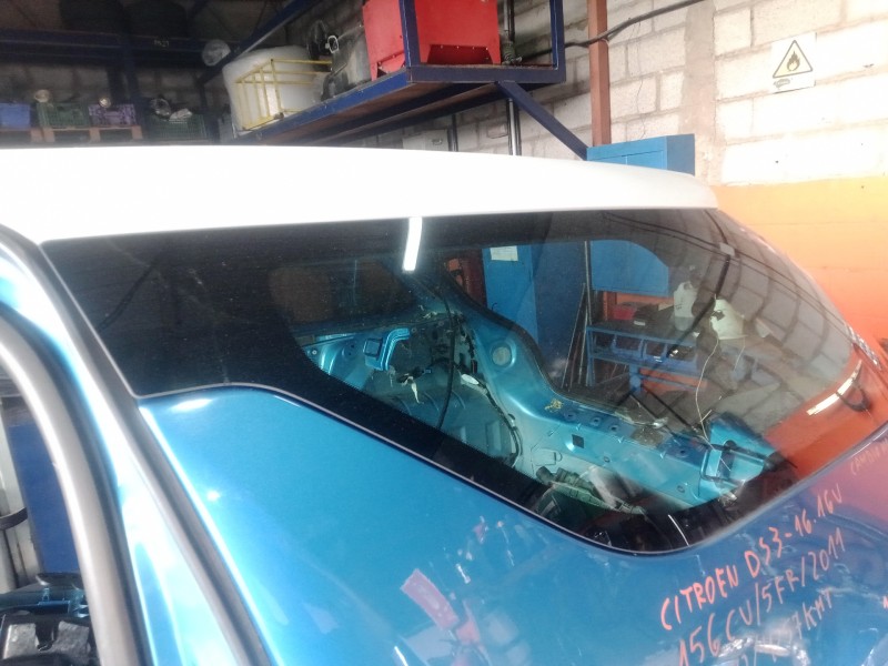 Recambio de luna custodia trasera izquierda para citroën ds3 1.6 16v referencia OEM IAM   