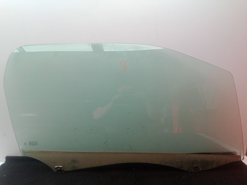 Recambio de luna delantera derecha para citroën ds3 1.6 16v referencia OEM IAM   