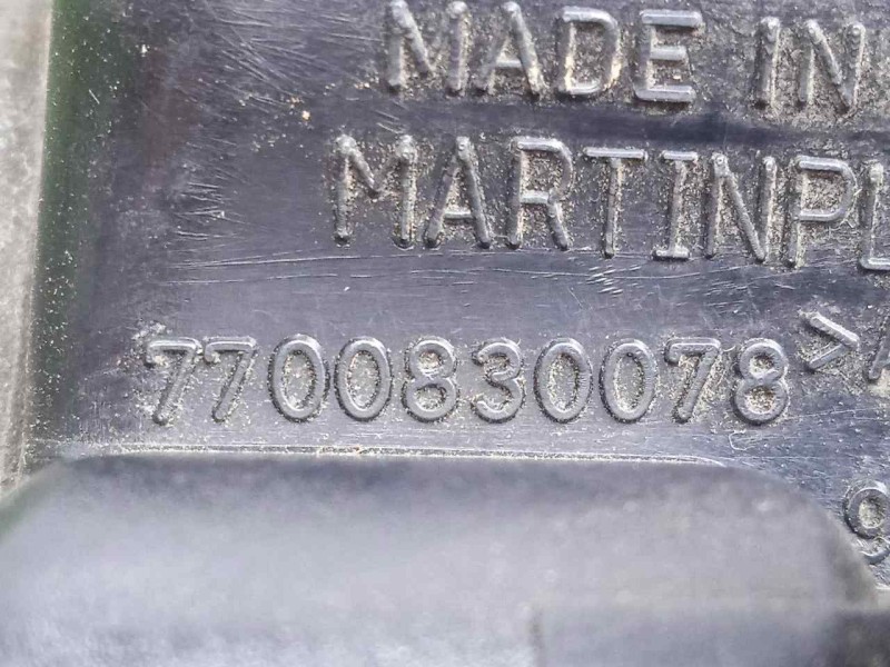 Recambio de maneta interior delantera izquierda para iveco daily pr 3.0 diesel referencia OEM IAM 7700830078  