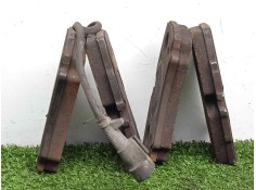 Recambio de pastillas frenos traseras para iveco daily furgón 2.3 diesel cat referencia OEM IAM 42561101 - 7727322   2