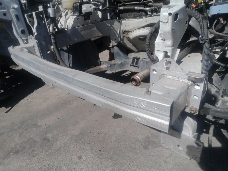Recambio de refuerzo paragolpes delantero para citroën c4 lim. 1.6 hdi fap referencia OEM IAM   