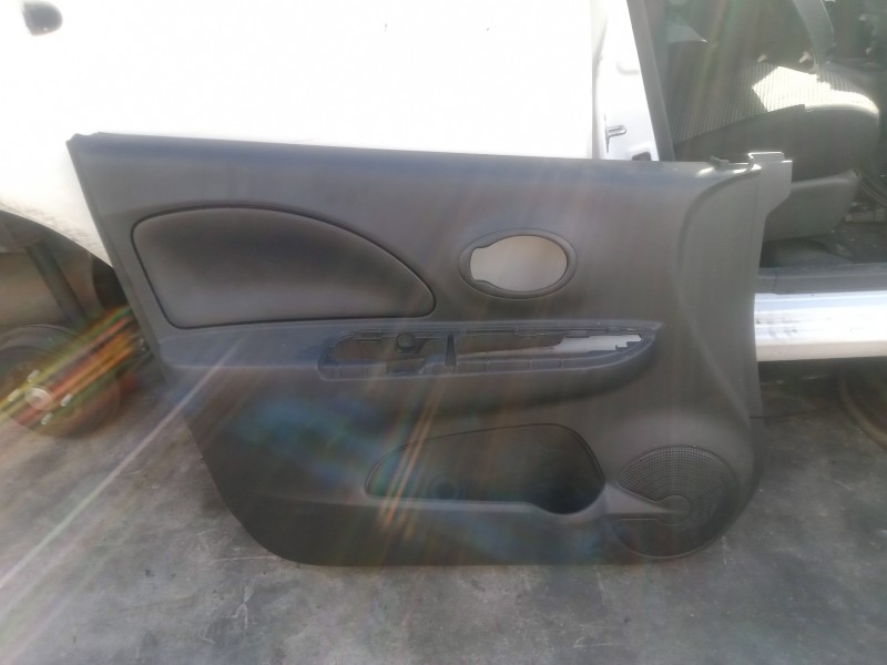 Recambio de guarnecido puerta delantera izquierda para nissan micra (k13) 1.2 cat referencia OEM IAM   