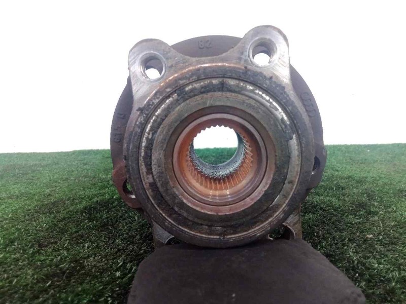 Recambio de buje para audi a4 berlina (8e) 2.0 tdi referencia OEM IAM SIN REFERENCIA 4.TORNILLOS 5X112