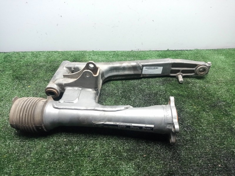 Recambio de basculante para honda nt 700 v deauville referencia OEM IAM   