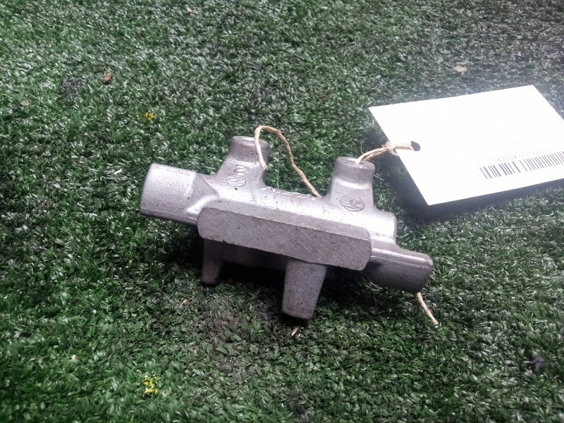 Recambio de repartidor de freno para honda nt 700 v deauville referencia OEM IAM   