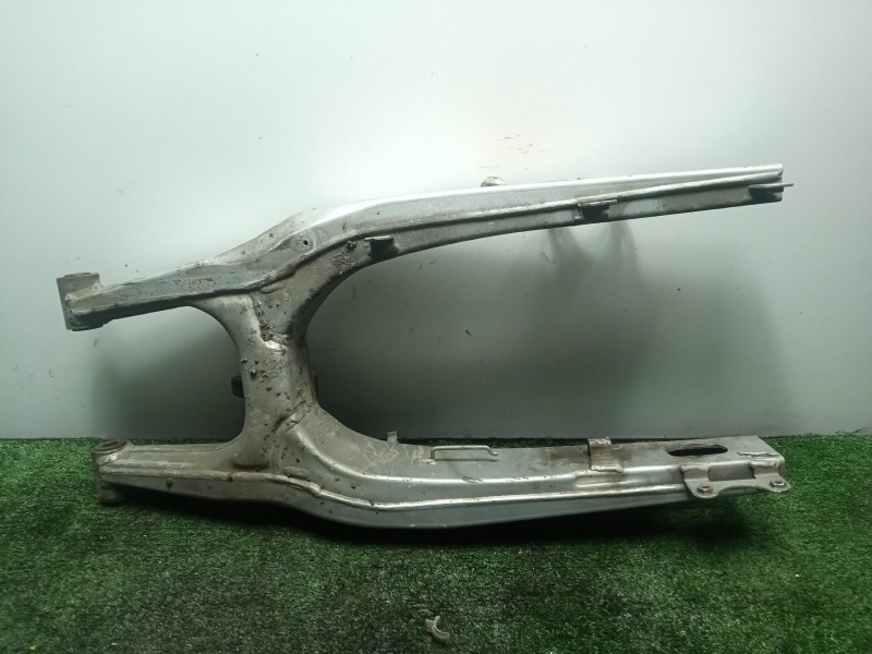 Recambio de basculante para bmw f 650 referencia OEM IAM   