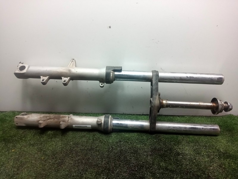 Recambio de horquilla para honda nt 700 v deauville nt 650 v deauville (rc47) referencia OEM IAM SIN REFERENCIA  